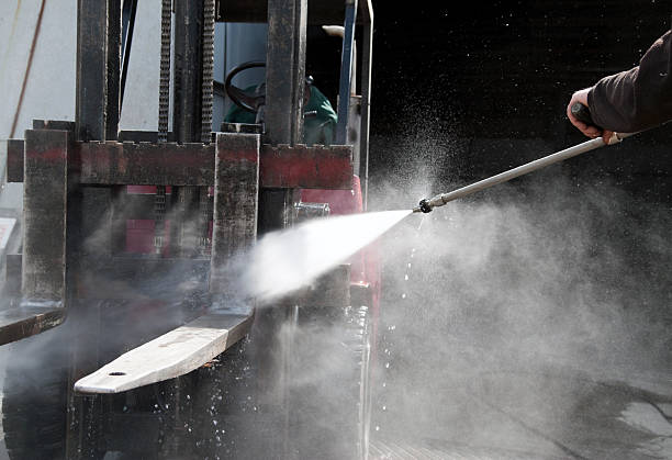 Best Sidewalk Pressure Washing  in Ferndale, MD