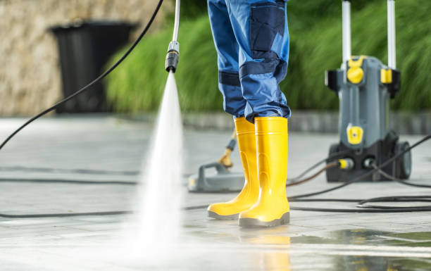 Why Choose Our Certified Pressure Washing Experts for Your Project Needs in Ferndale, MD?